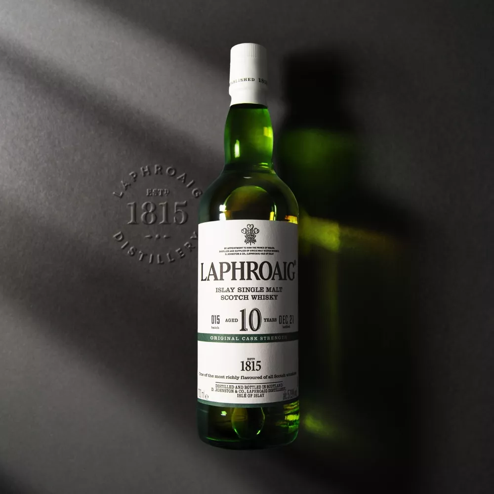 Laphroaig 10 Year Old Cask Strength - Batch 15 | Laphroaig